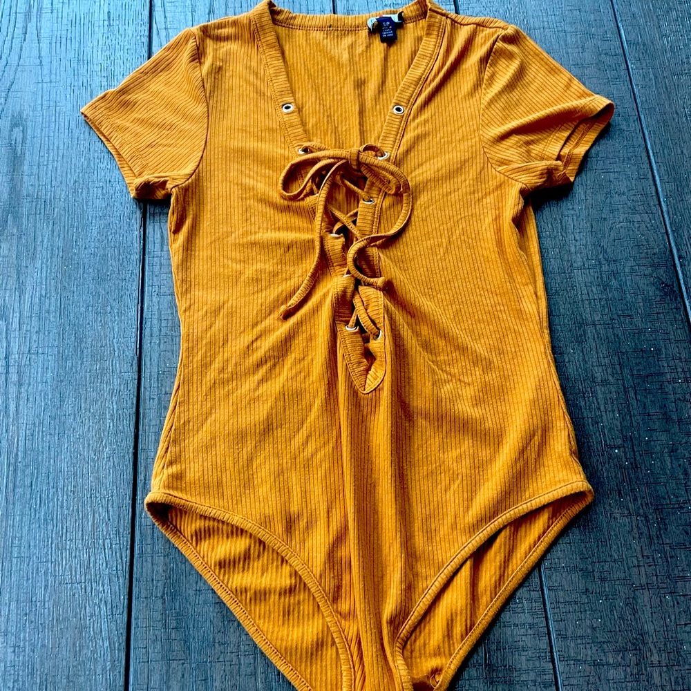 BODYSUIT